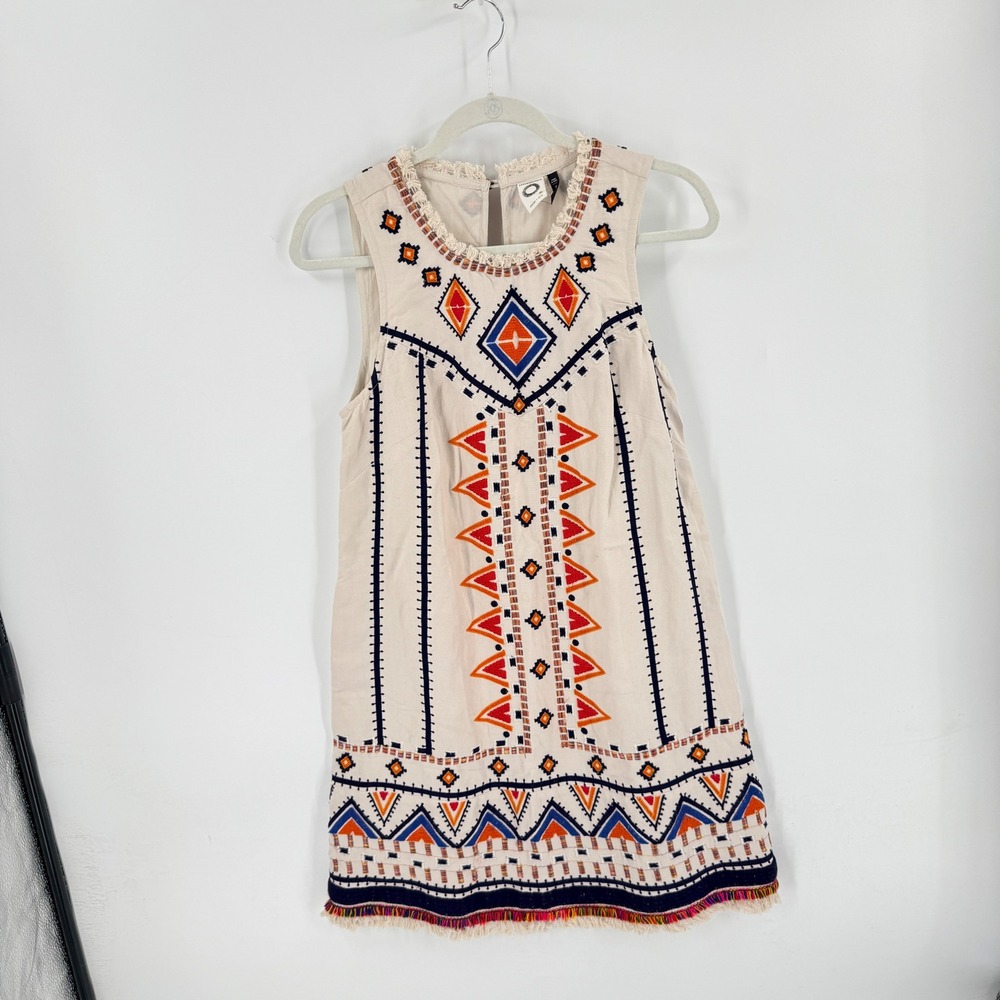 Anthropologie Akemi + Kin Reagan Shift Dress Embroidered Fringe Linen Size 2 - Picture 8 of 8